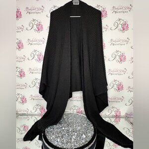 Italicise cardigan made in Italy wool Elegant Black Sweater waterfall warm cozy